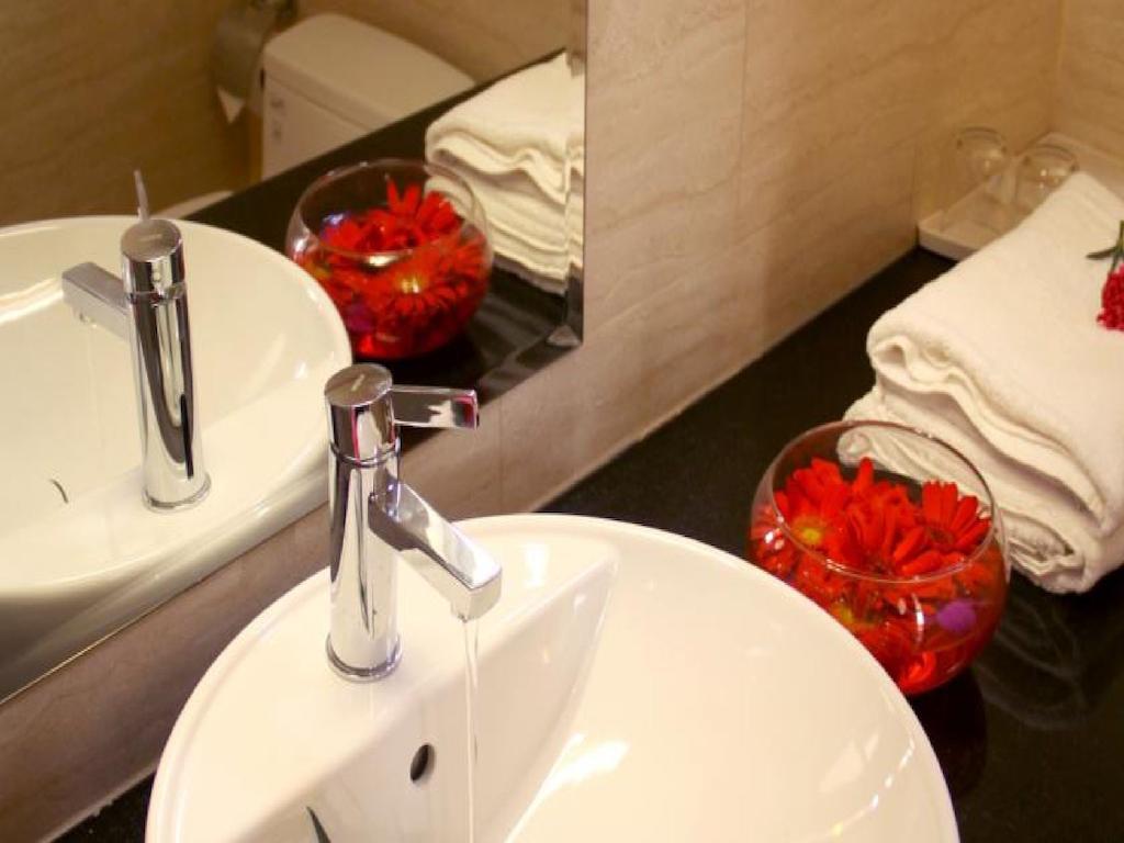 Lac Vien Hotel Хошимін Номер фото